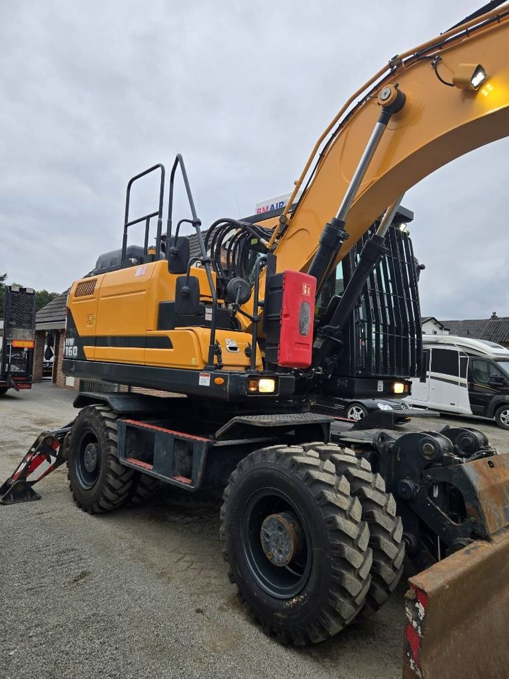 Hyundai HW 160 - Kolesové rýpadlo: obrázek 5 Hyundai HW 160 - Kolesové rýpadlo: obrázek 5