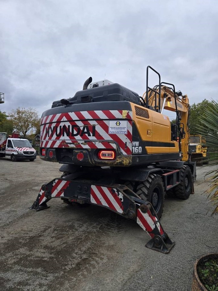 Hyundai HW 160 - Kolesové rýpadlo: obrázek 4 Hyundai HW 160 - Kolesové rýpadlo: obrázek 4