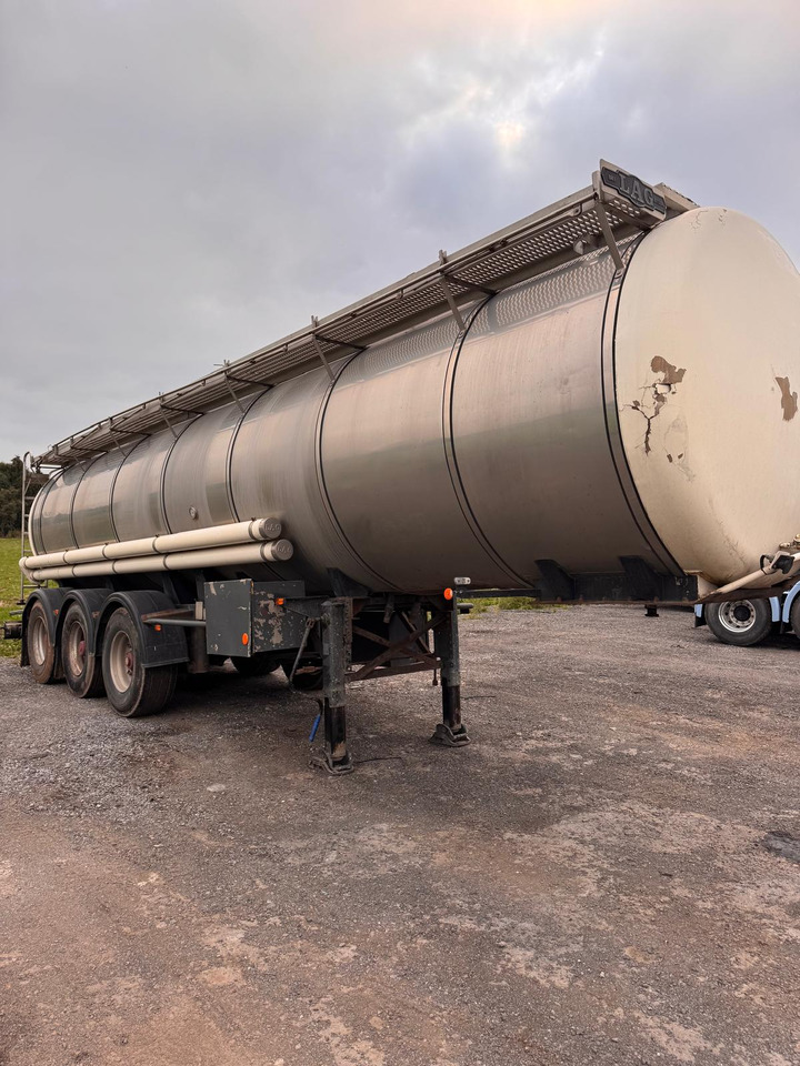 LAG - Cisternový návěs: obrázek 2 LAG - Cisternový návěs: obrázek 2