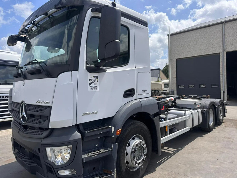 Mercedes-Benz Antos 2543 Hyva - Hákový nosič kontejnerů: obrázek 1 Mercedes-Benz Antos 2543 Hyva - Hákový nosič kontejnerů: obrázek 1