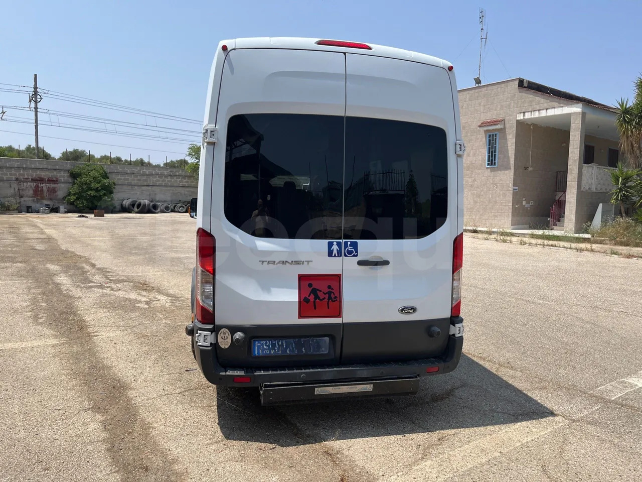 Ford Transit - Minibus, Mikrobus: obrázek 5 Ford Transit - Minibus, Mikrobus: obrázek 5