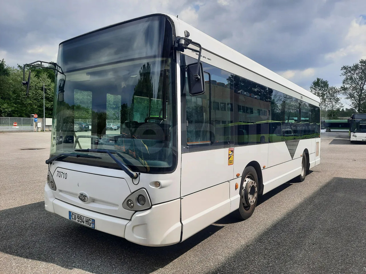 Heuliez GX127 - Městský autobus: obrázek 4 Heuliez GX127 - Městský autobus: obrázek 4