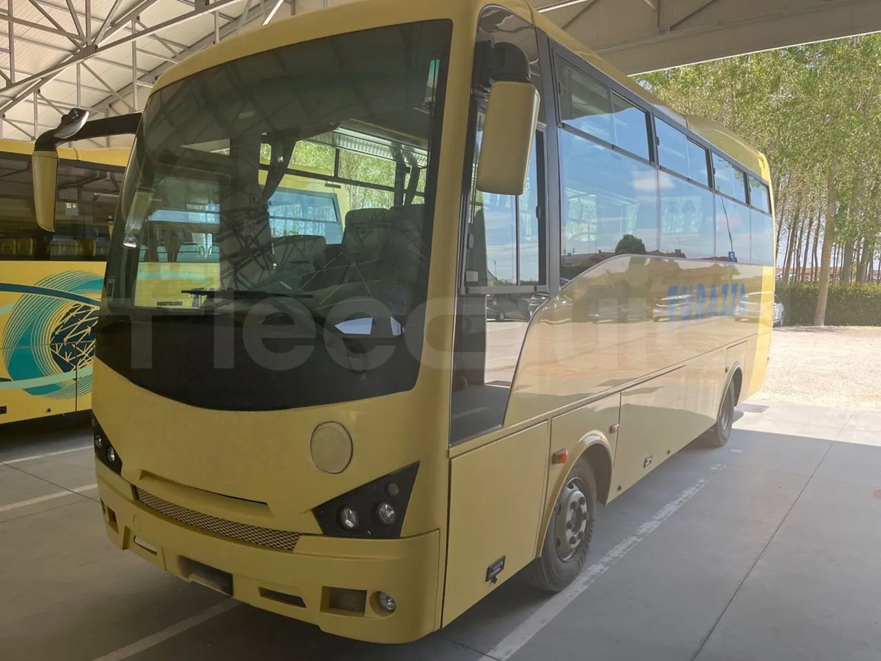 ISUZU Turquoise/Sb - Školní autobus: obrázek 4 ISUZU Turquoise/Sb - Školní autobus: obrázek 4