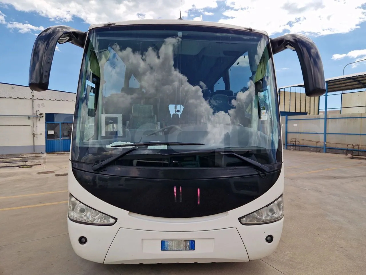 Irizar Scania - Turistický autobus: obrázek 2 Irizar Scania - Turistický autobus: obrázek 2
