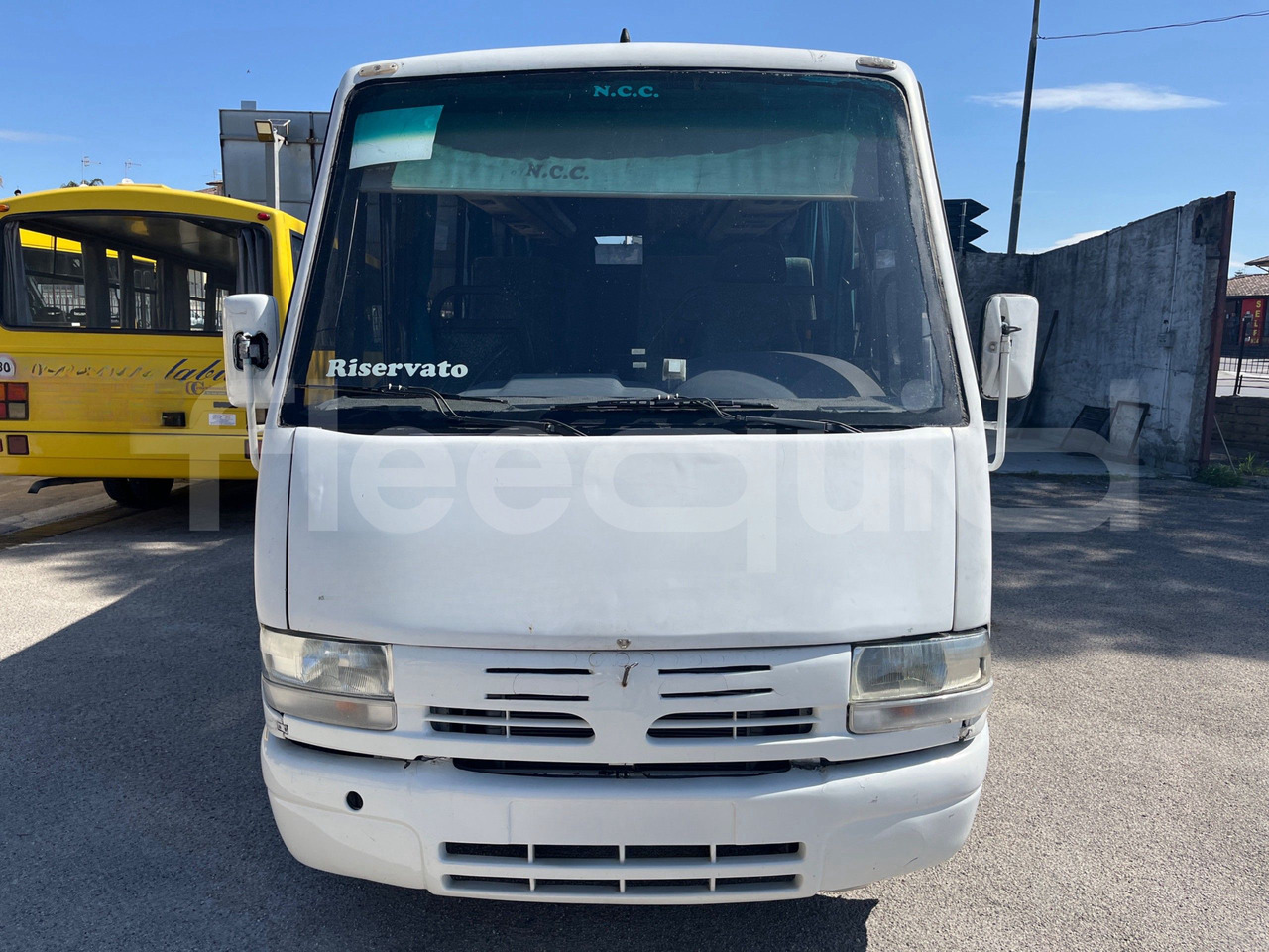 Iveco 59E12 - Minibus, Mikrobus: obrázek 2 Iveco 59E12 - Minibus, Mikrobus: obrázek 2