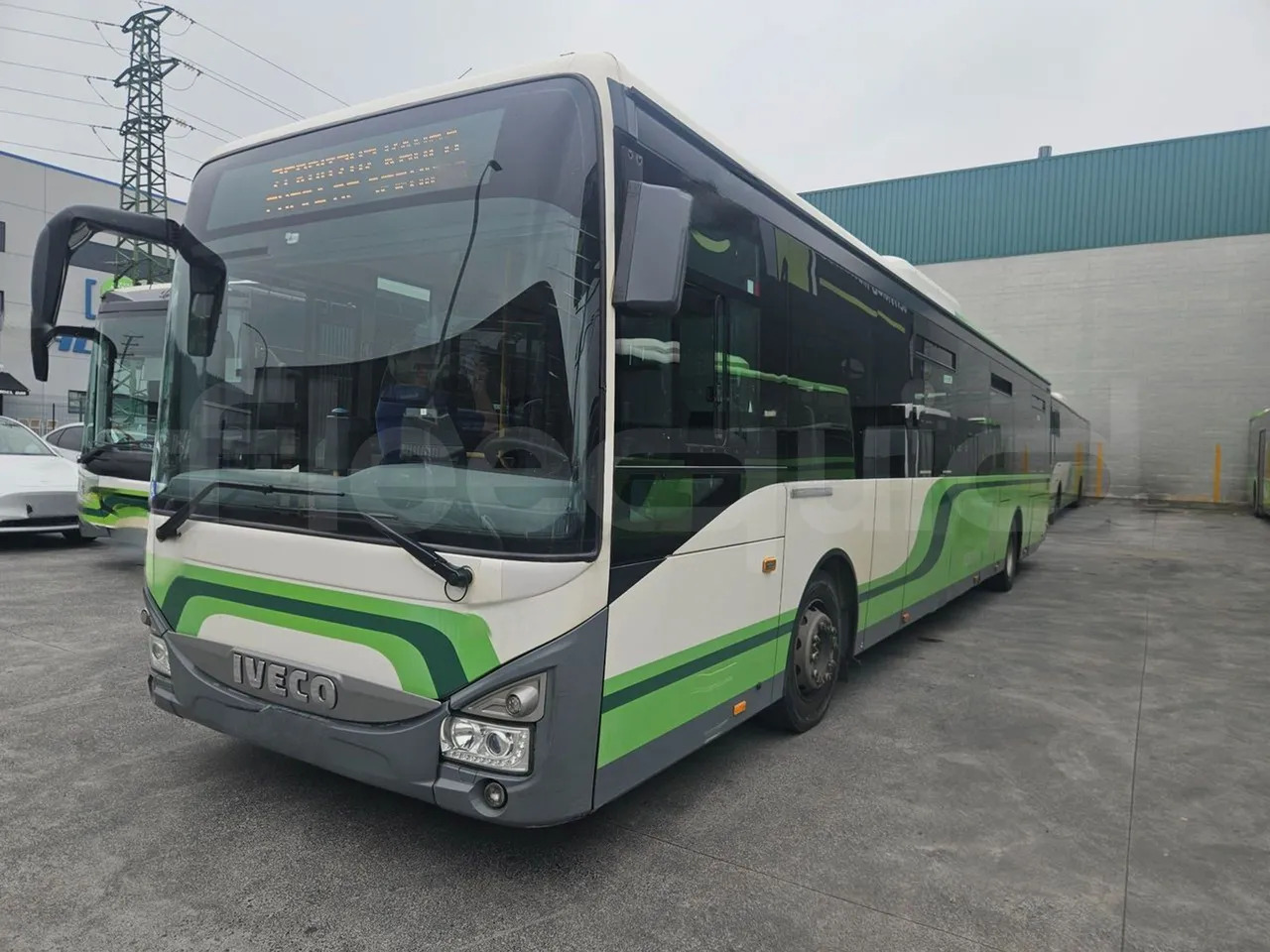 Iveco Crossway Low Entry - Městský autobus: obrázek 4 Iveco Crossway Low Entry - Městský autobus: obrázek 4