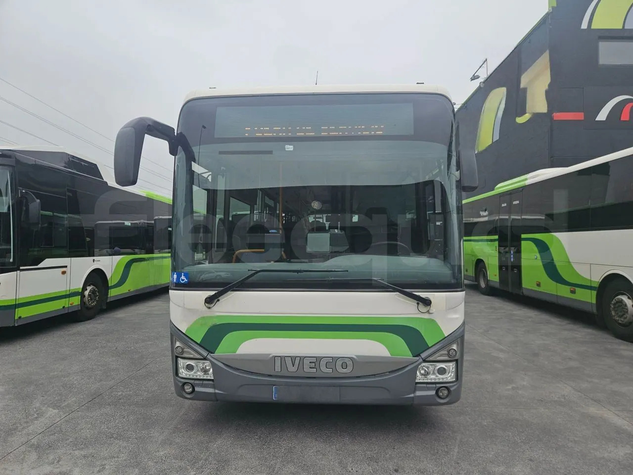 Iveco Crossway Low Entry - Městský autobus: obrázek 2 Iveco Crossway Low Entry - Městský autobus: obrázek 2