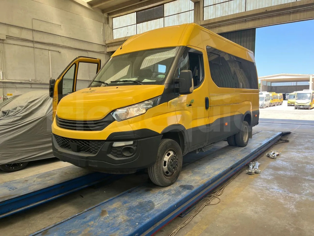 Iveco Daily - Školní autobus: obrázek 4 Iveco Daily - Školní autobus: obrázek 4