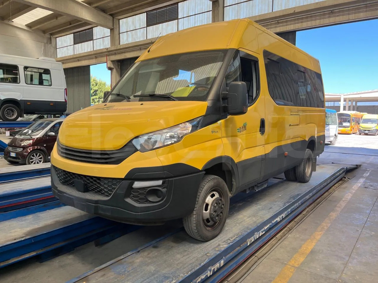 Iveco Daily - Školní autobus: obrázek 4 Iveco Daily - Školní autobus: obrázek 4