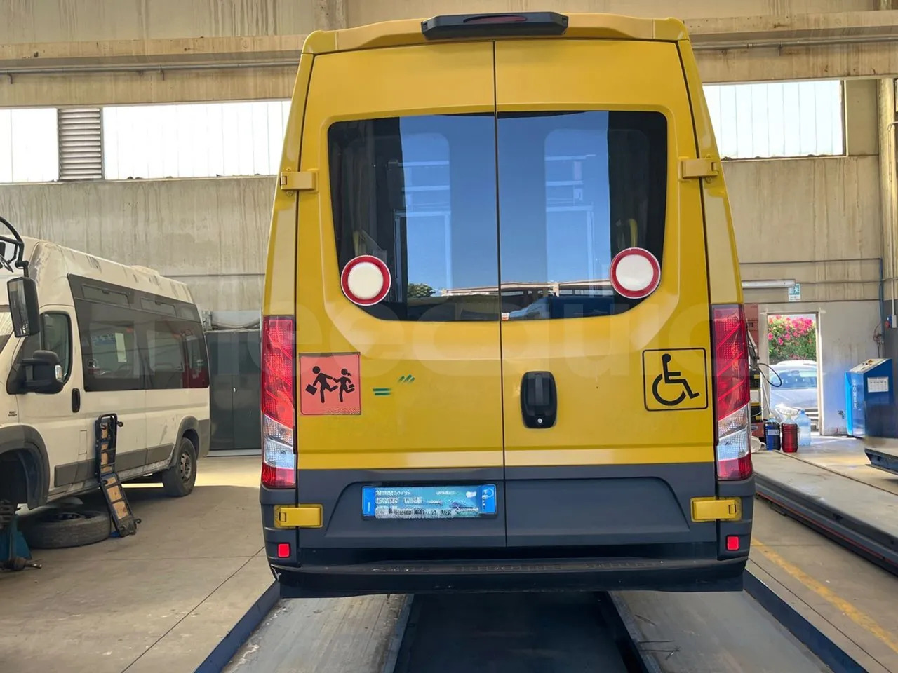 Iveco Daily - Školní autobus: obrázek 5 Iveco Daily - Školní autobus: obrázek 5