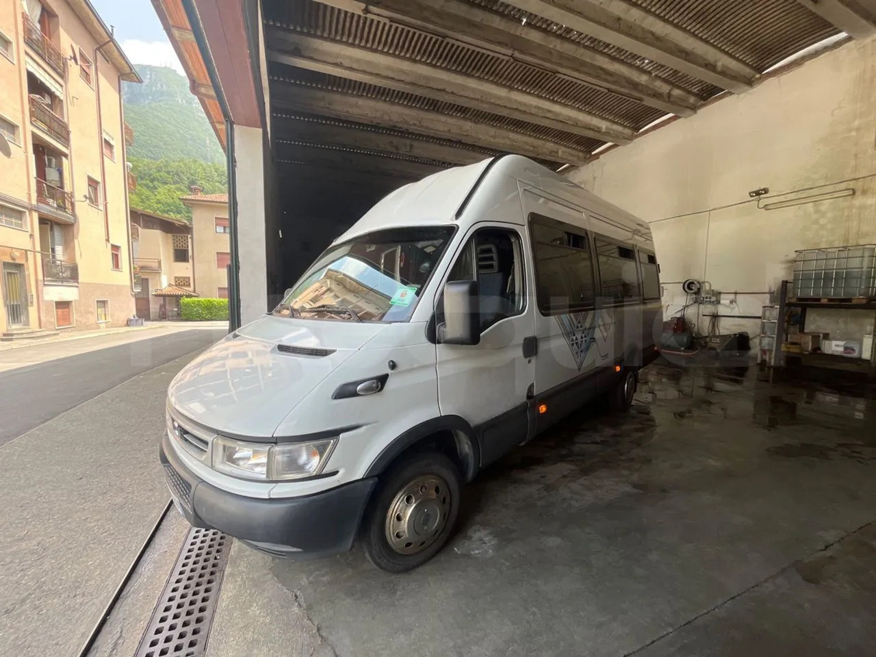 Iveco Daily - Minibus, Mikrobus: obrázek 4 Iveco Daily - Minibus, Mikrobus: obrázek 4