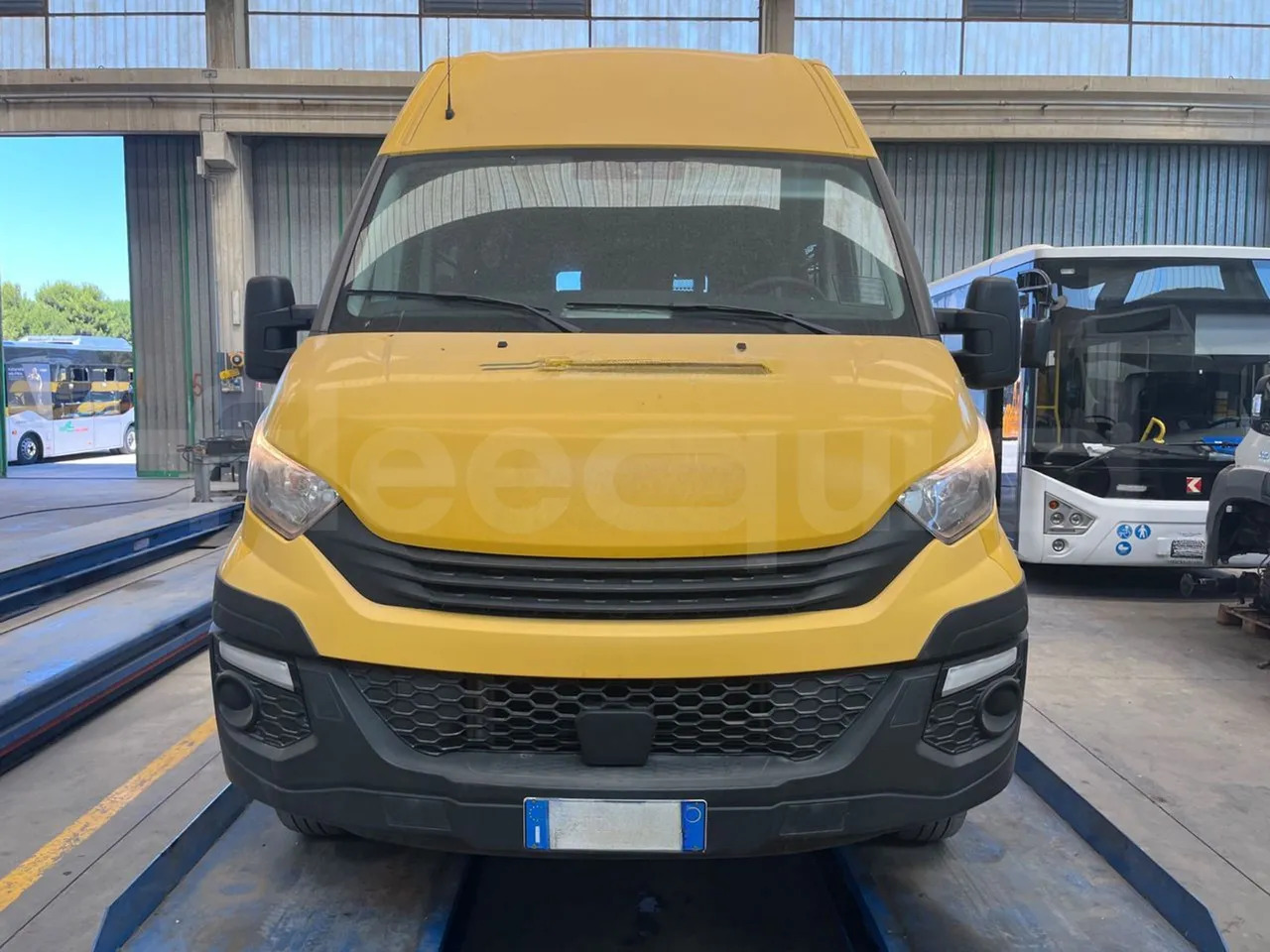 Iveco Daily - Školní autobus: obrázek 2 Iveco Daily - Školní autobus: obrázek 2