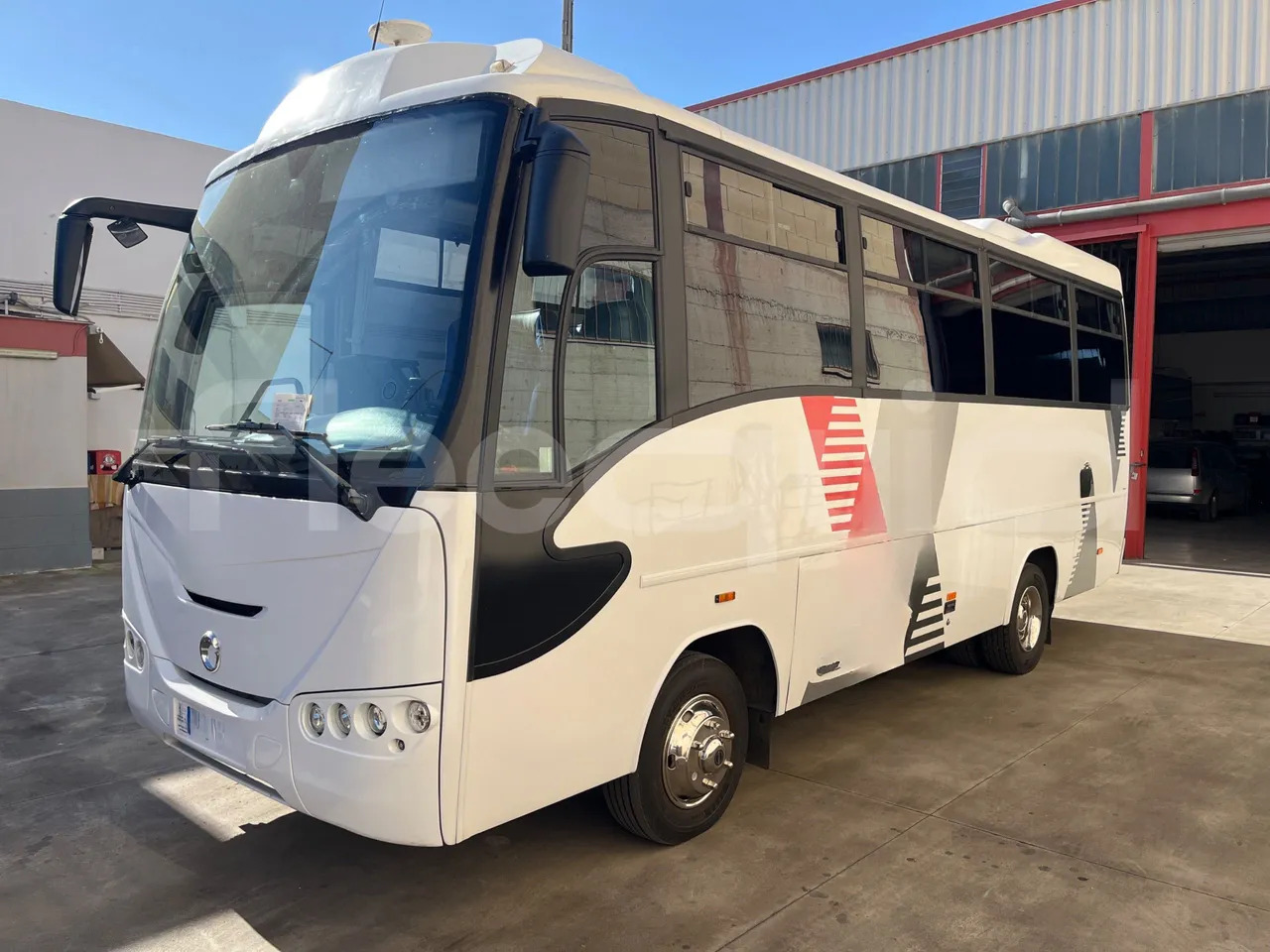 Iveco E24 - Turistický autobus: obrázek 4 Iveco E24 - Turistický autobus: obrázek 4
