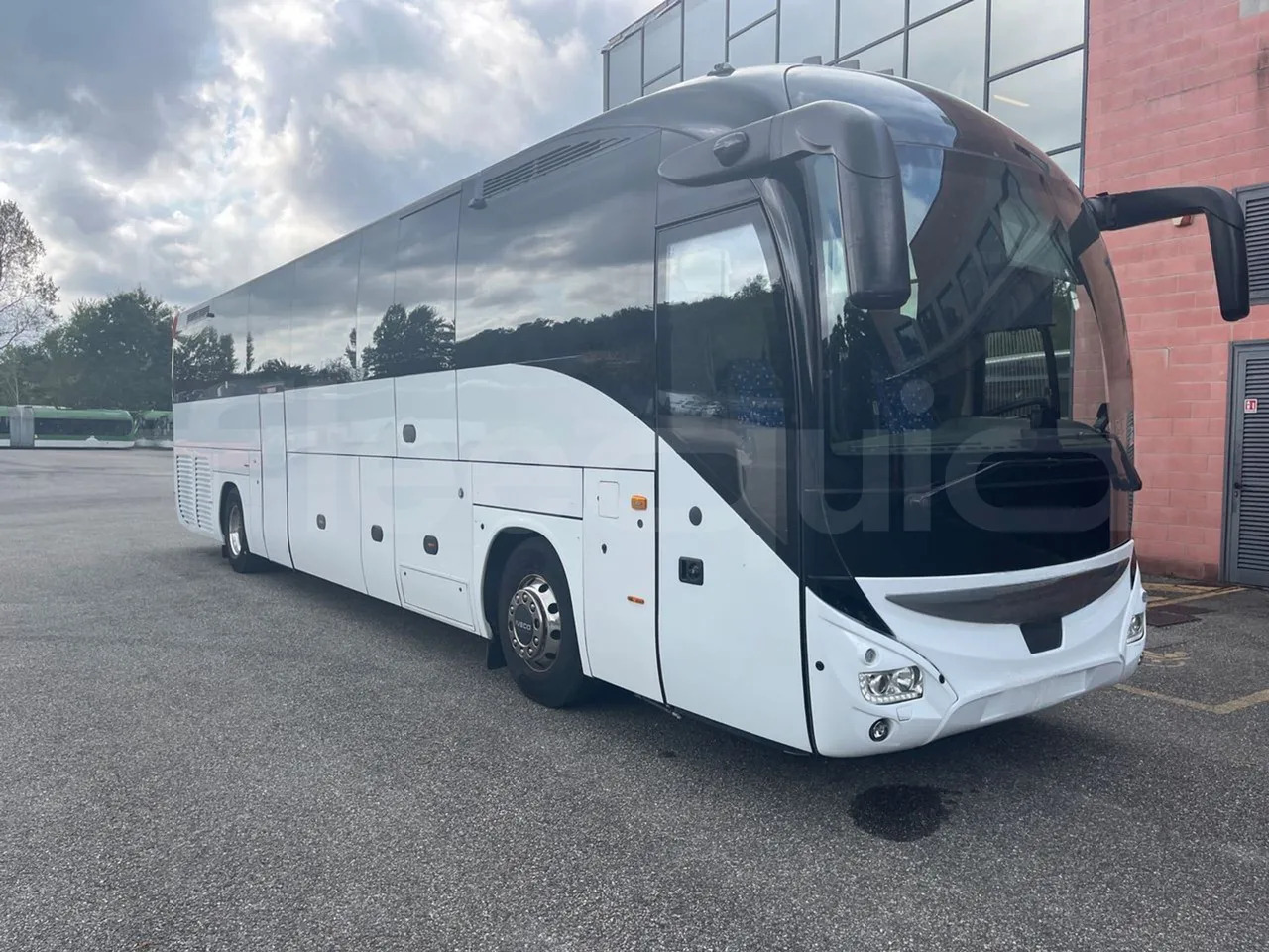 Iveco Magelys - Turistický autobus: obrázek 1 Iveco Magelys - Turistický autobus: obrázek 1