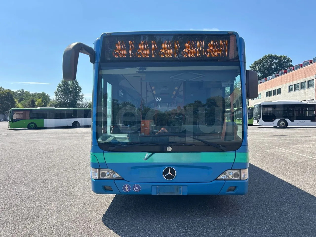 Mercedes-Benz Citaro G - Městský autobus: obrázek 2 Mercedes-Benz Citaro G - Městský autobus: obrázek 2