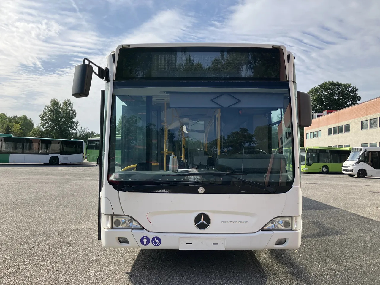 Mercedes-Benz Citaro - Městský autobus: obrázek 2 Mercedes-Benz Citaro - Městský autobus: obrázek 2