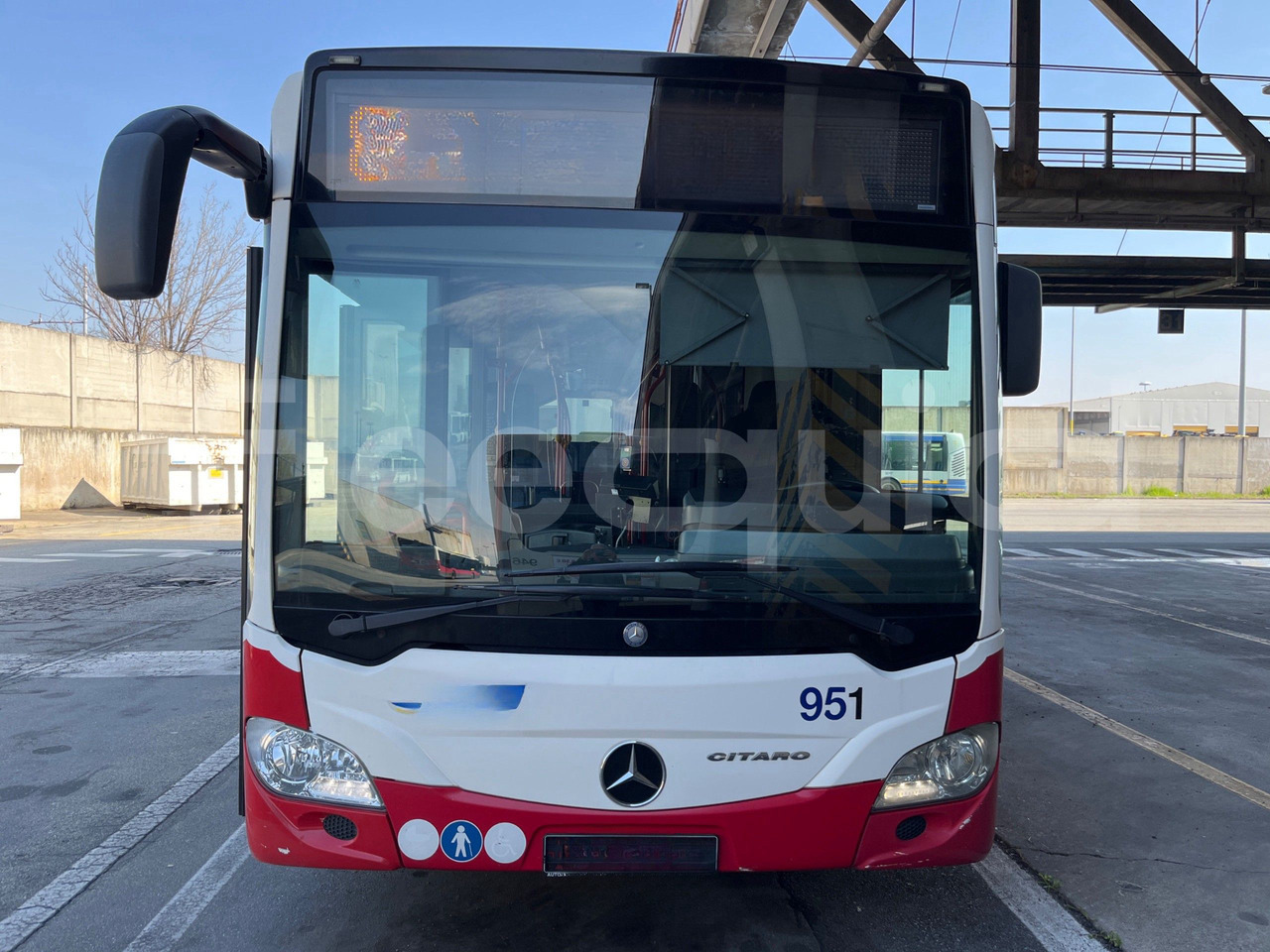 Mercedes-Benz Citaro - Městský autobus: obrázek 2 Mercedes-Benz Citaro - Městský autobus: obrázek 2