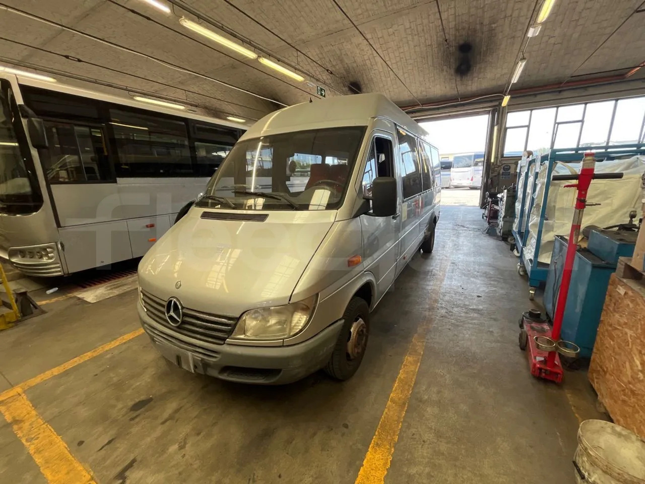 Mercedes-Benz Sprinter - Minibus, Mikrobus: obrázek 4 Mercedes-Benz Sprinter - Minibus, Mikrobus: obrázek 4