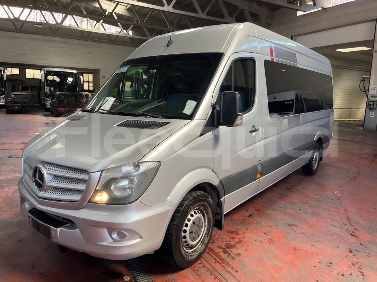 Mercedes-Benz Sprinter - Minibus, Mikrobus: obrázek 4 Mercedes-Benz Sprinter - Minibus, Mikrobus: obrázek 4