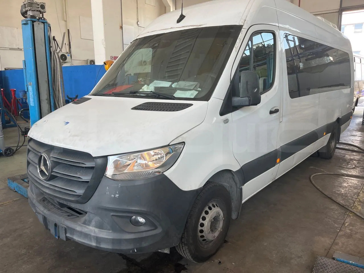 Mercedes-Benz Sprinter - Minibus, Mikrobus: obrázek 4 Mercedes-Benz Sprinter - Minibus, Mikrobus: obrázek 4