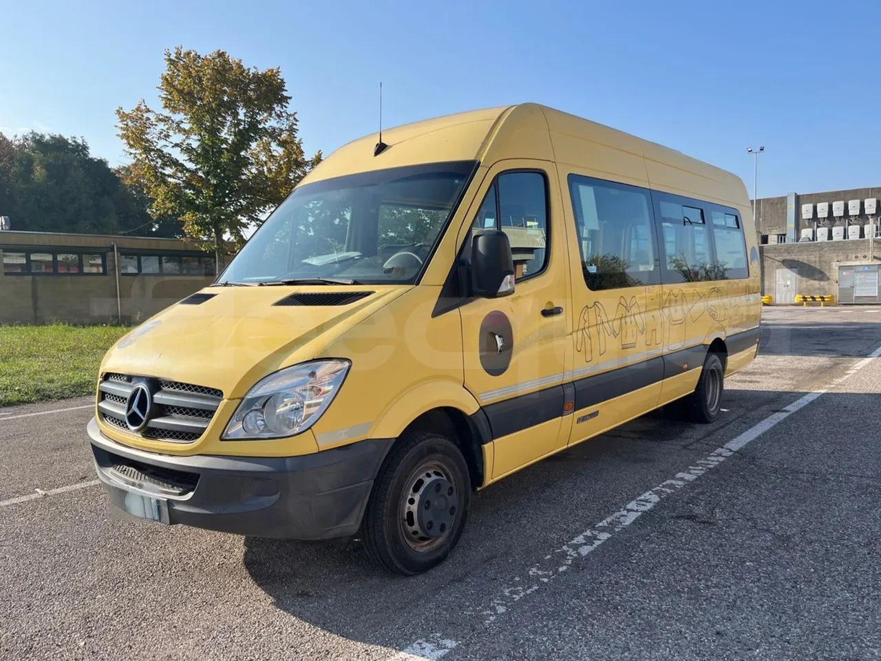 Mercedes-Benz Sprinter - Školní autobus: obrázek 4 Mercedes-Benz Sprinter - Školní autobus: obrázek 4