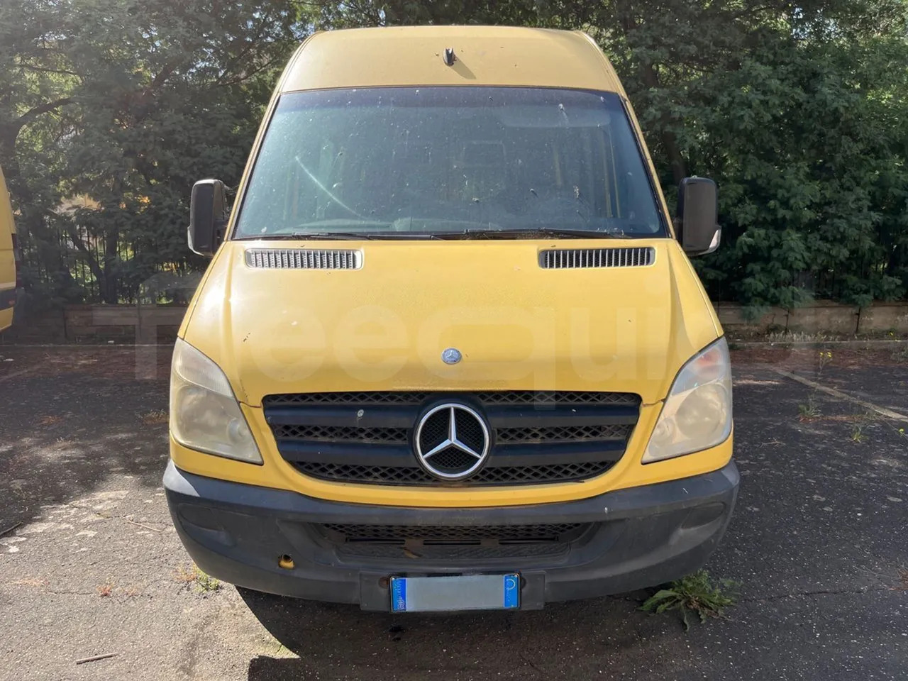 Mercedes-Benz Sprinter - Školní autobus: obrázek 2 Mercedes-Benz Sprinter - Školní autobus: obrázek 2