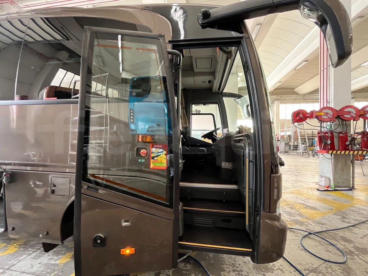Turistický autobus Mercedes-Benz Tourino: obrázek 14