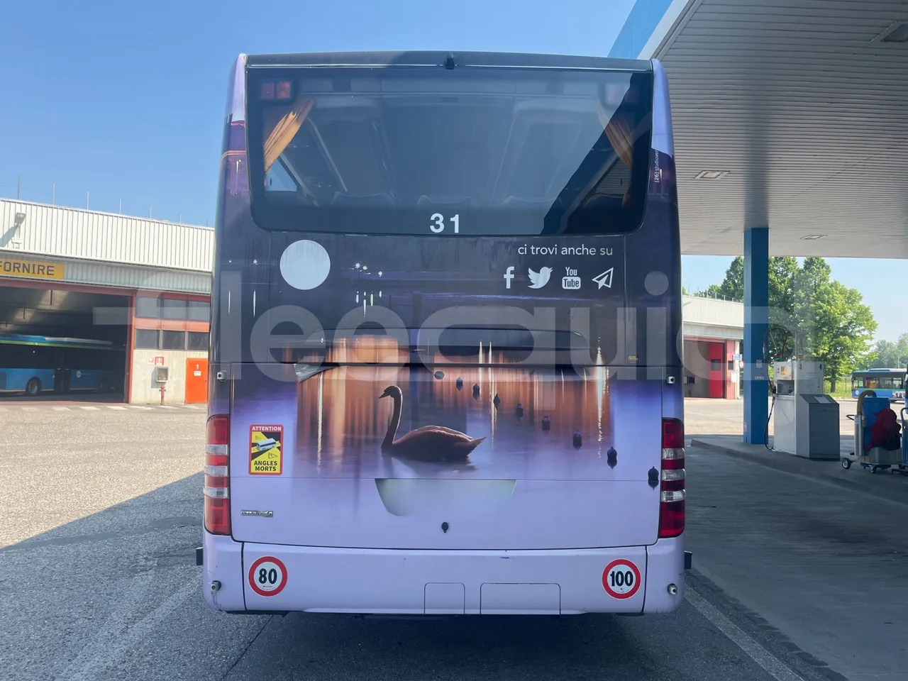 Mercedes-Benz Tourismo - Turistický autobus: obrázek 5 Mercedes-Benz Tourismo - Turistický autobus: obrázek 5