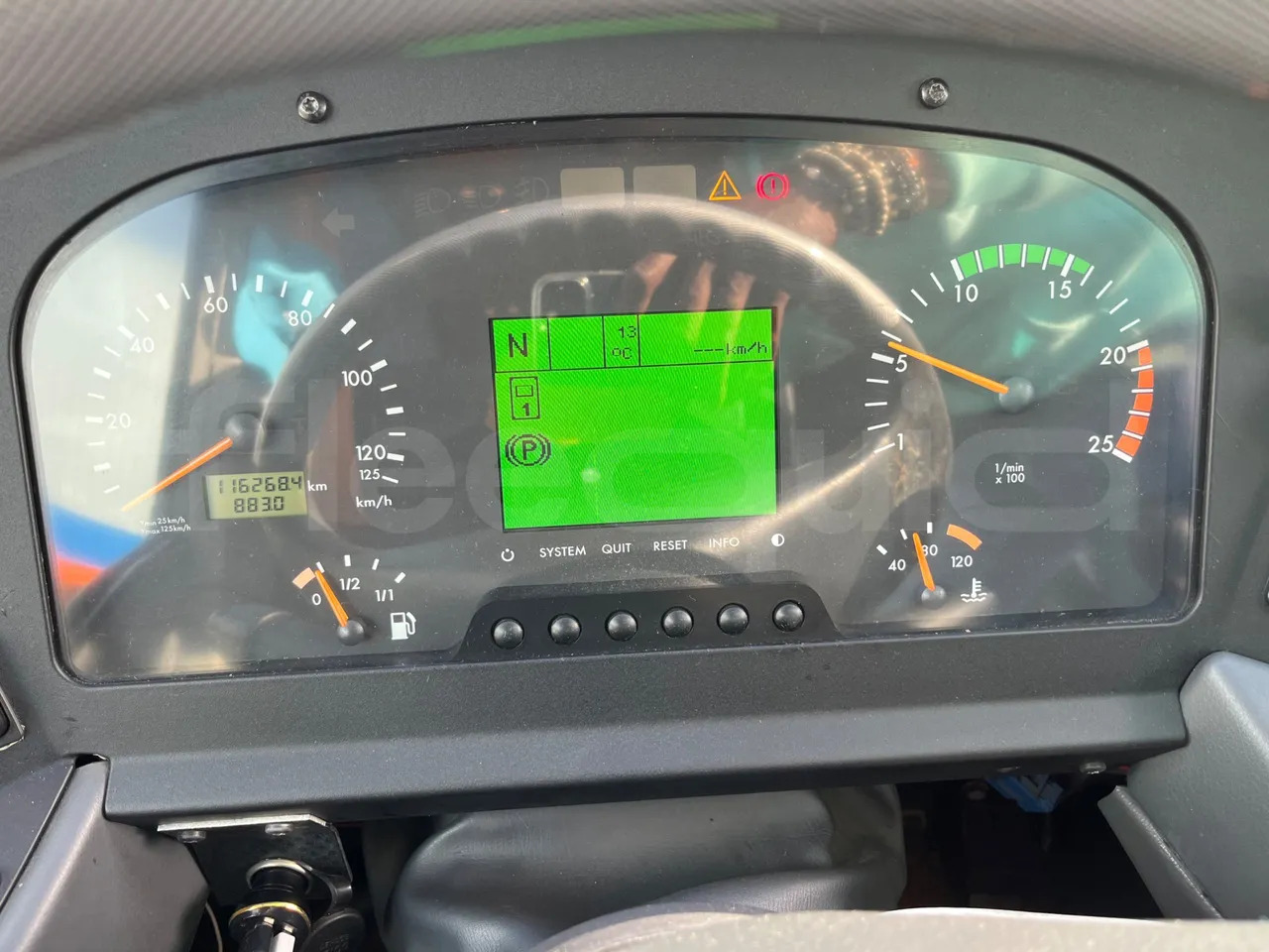 Mercedes-Benz Tourismo - Turistický autobus: obrázek 3 Mercedes-Benz Tourismo - Turistický autobus: obrázek 3