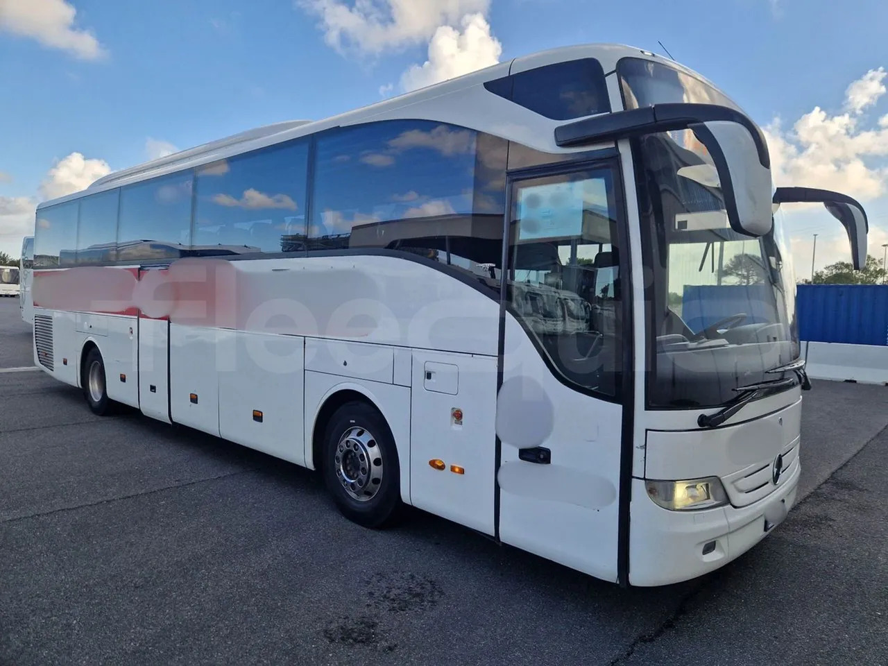 Mercedes-Benz Tourismo - Turistický autobus: obrázek 1 Mercedes-Benz Tourismo - Turistický autobus: obrázek 1