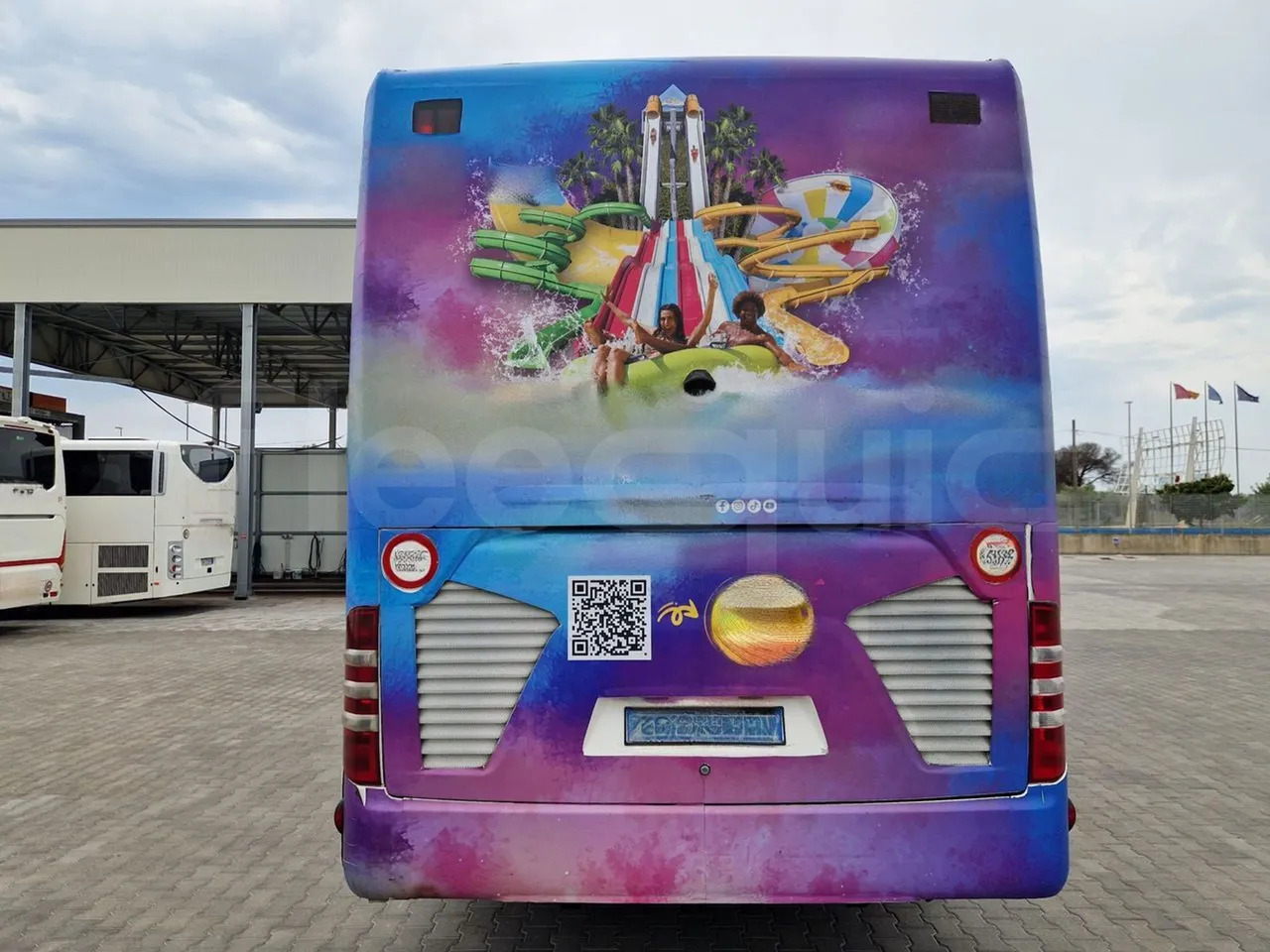 Mercedes-Benz Tourismo - Turistický autobus: obrázek 5 Mercedes-Benz Tourismo - Turistický autobus: obrázek 5