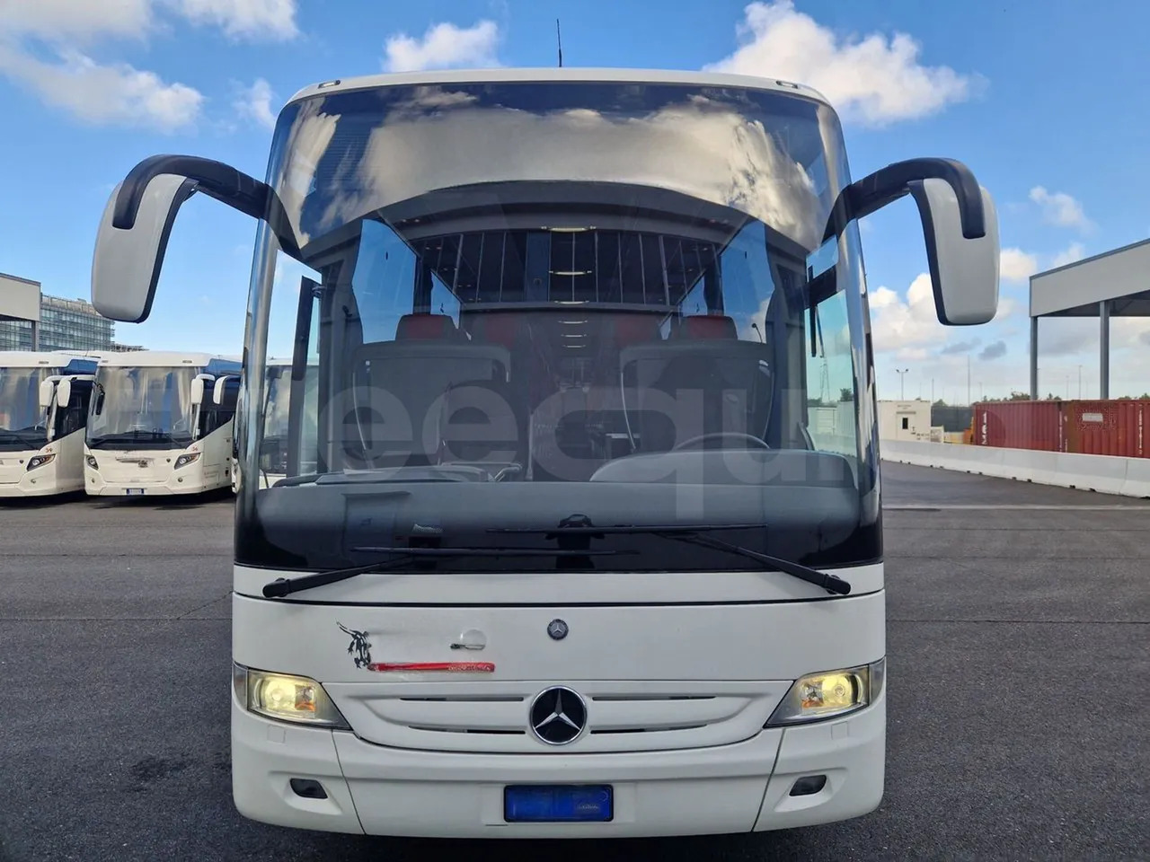 Mercedes-Benz Tourismo - Turistický autobus: obrázek 2 Mercedes-Benz Tourismo - Turistický autobus: obrázek 2
