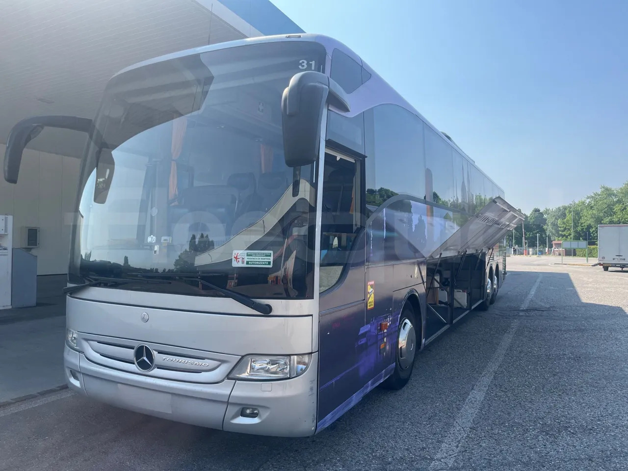 Mercedes-Benz Tourismo - Turistický autobus: obrázek 4 Mercedes-Benz Tourismo - Turistický autobus: obrázek 4