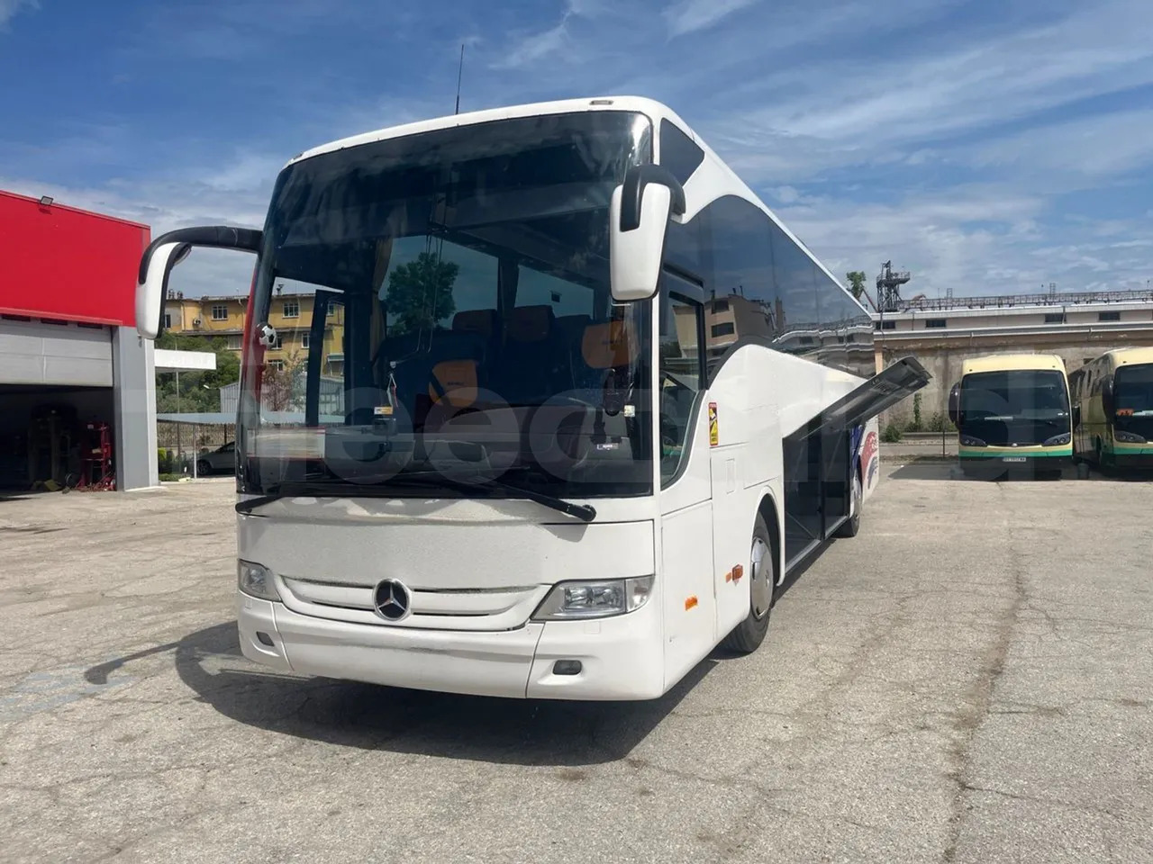 Mercedes-Benz Tourismo - Turistický autobus: obrázek 3 Mercedes-Benz Tourismo - Turistický autobus: obrázek 3