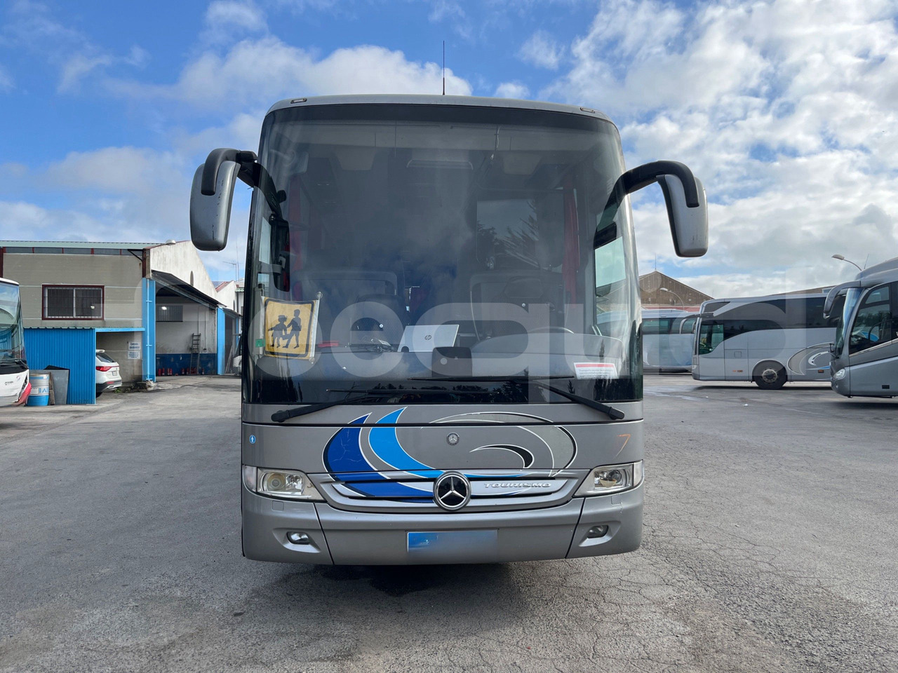 Mercedes-Benz Tourismo - Turistický autobus: obrázek 2 Mercedes-Benz Tourismo - Turistický autobus: obrázek 2