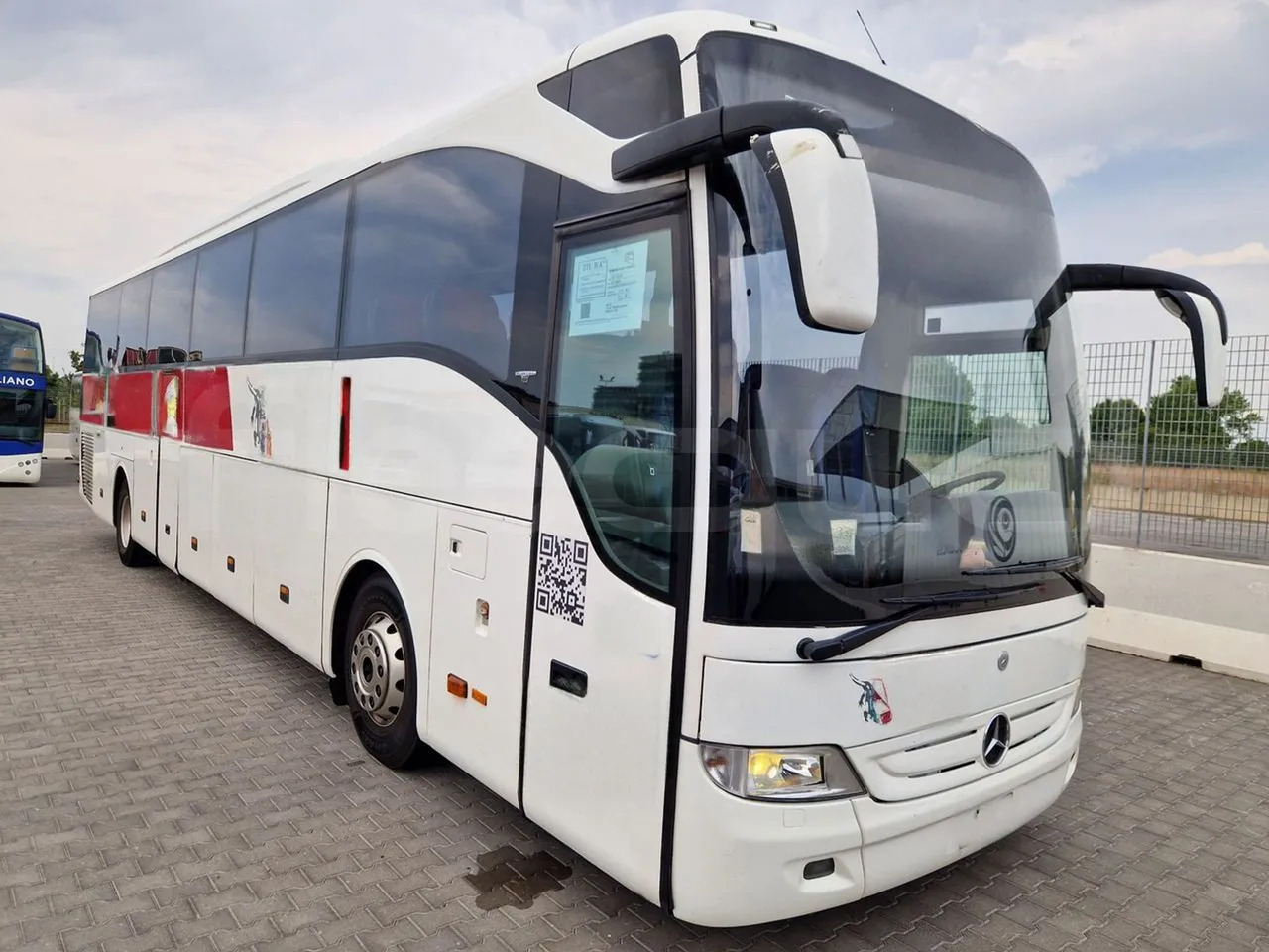 Mercedes-Benz Tourismo - Turistický autobus: obrázek 1 Mercedes-Benz Tourismo - Turistický autobus: obrázek 1
