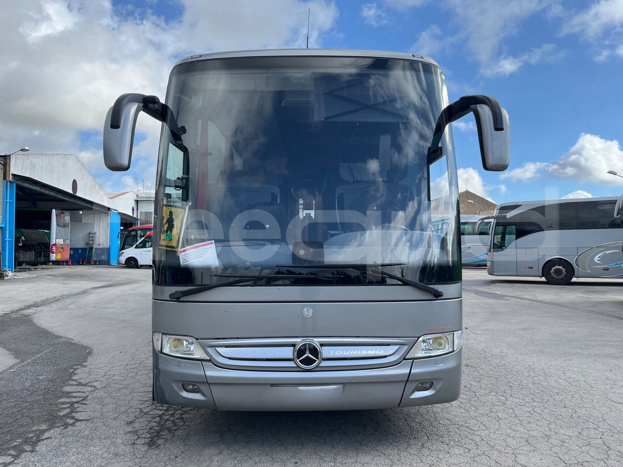 Mercedes-Benz Tourismo - Turistický autobus: obrázek 2 Mercedes-Benz Tourismo - Turistický autobus: obrázek 2