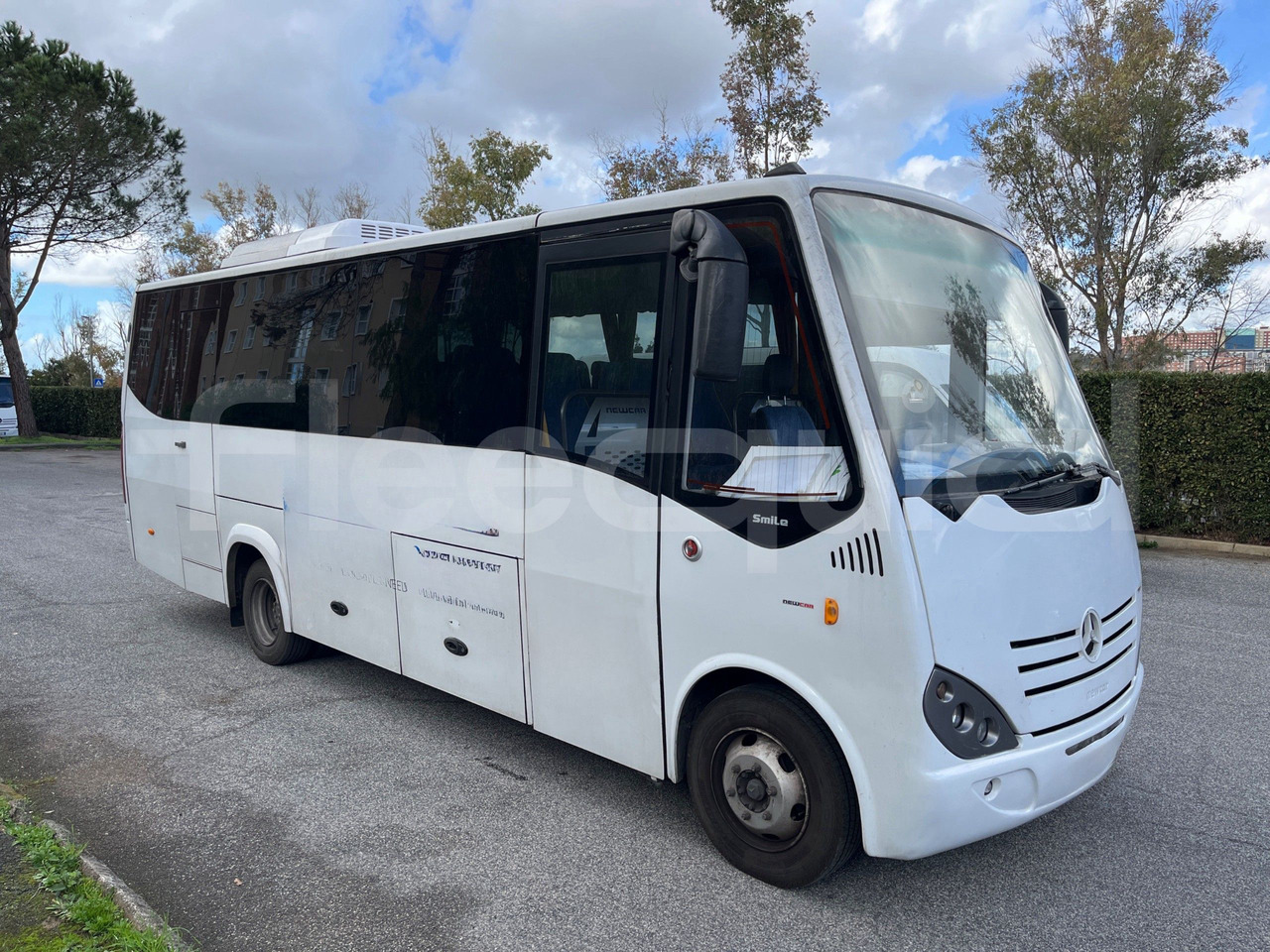 Mercedes-Benz Vario - Turistický autobus: obrázek 1 Mercedes-Benz Vario - Turistický autobus: obrázek 1