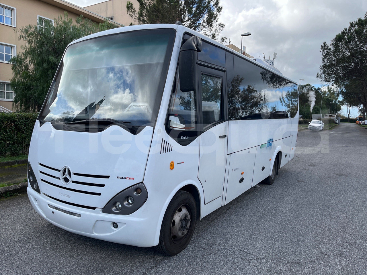 Mercedes-Benz Vario - Turistický autobus: obrázek 4 Mercedes-Benz Vario - Turistický autobus: obrázek 4
