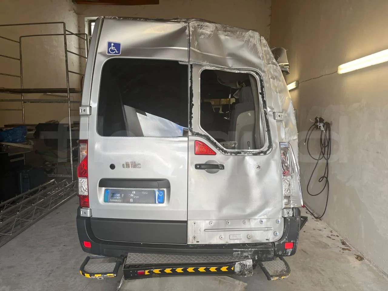 Opel Movano - Minibus, Mikrobus: obrázek 4 Opel Movano - Minibus, Mikrobus: obrázek 4