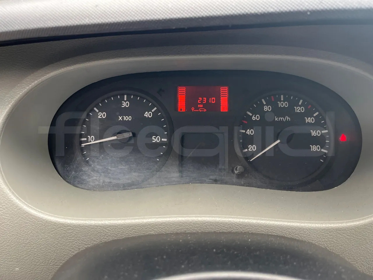 Renault Master - Autobus příměstský: obrázek 3 Renault Master - Autobus příměstský: obrázek 3