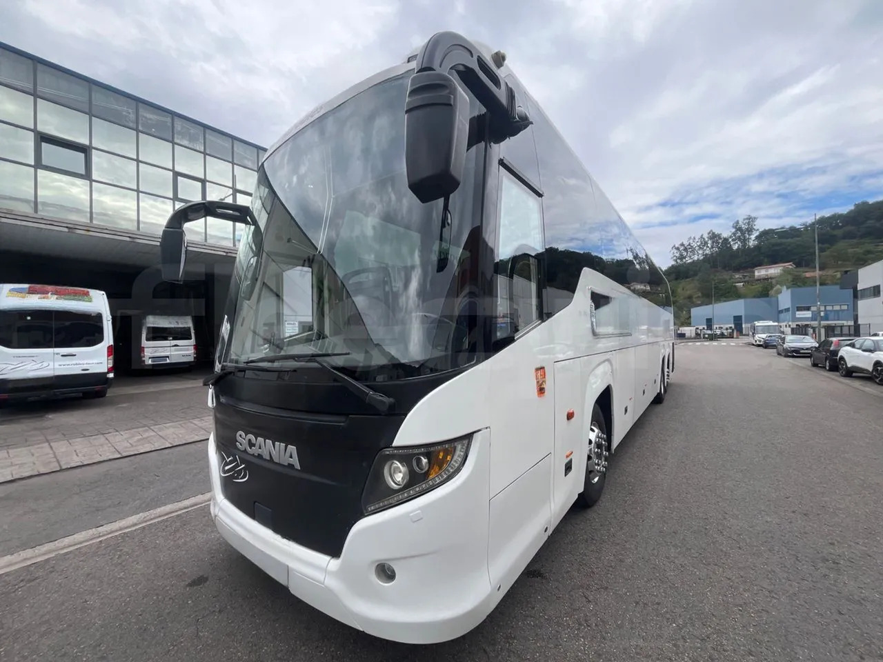 Scania Touring HD - Turistický autobus: obrázek 4 Scania Touring HD - Turistický autobus: obrázek 4
