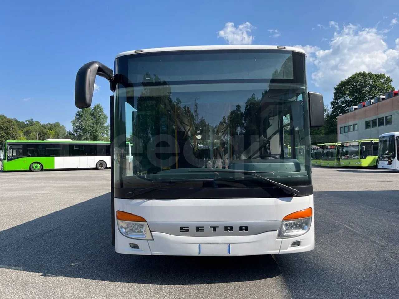 Setra S415 - Městský autobus: obrázek 1 Setra S415 - Městský autobus: obrázek 1