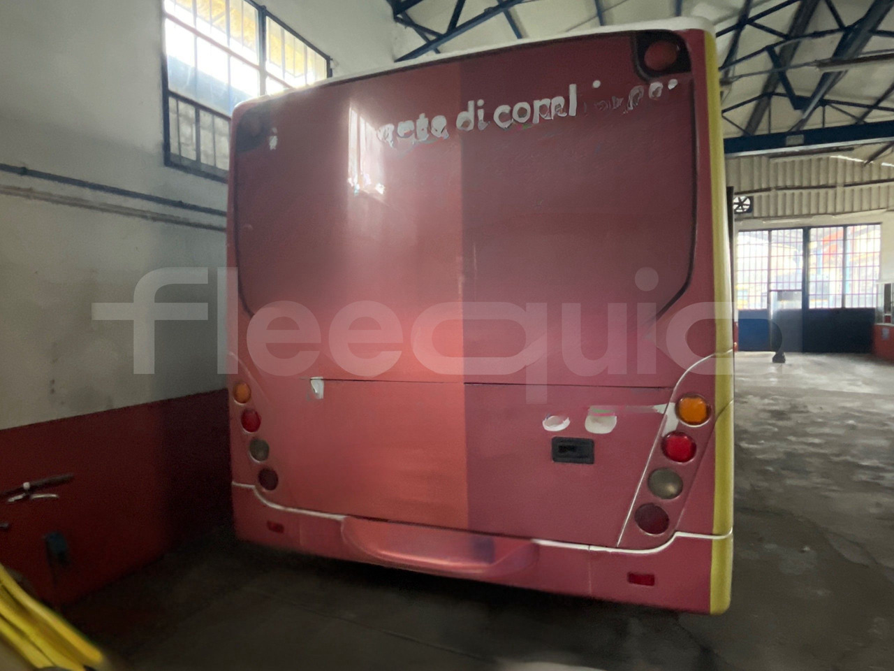 Van Hool A330 - Městský autobus: obrázek 3 Van Hool A330 - Městský autobus: obrázek 3