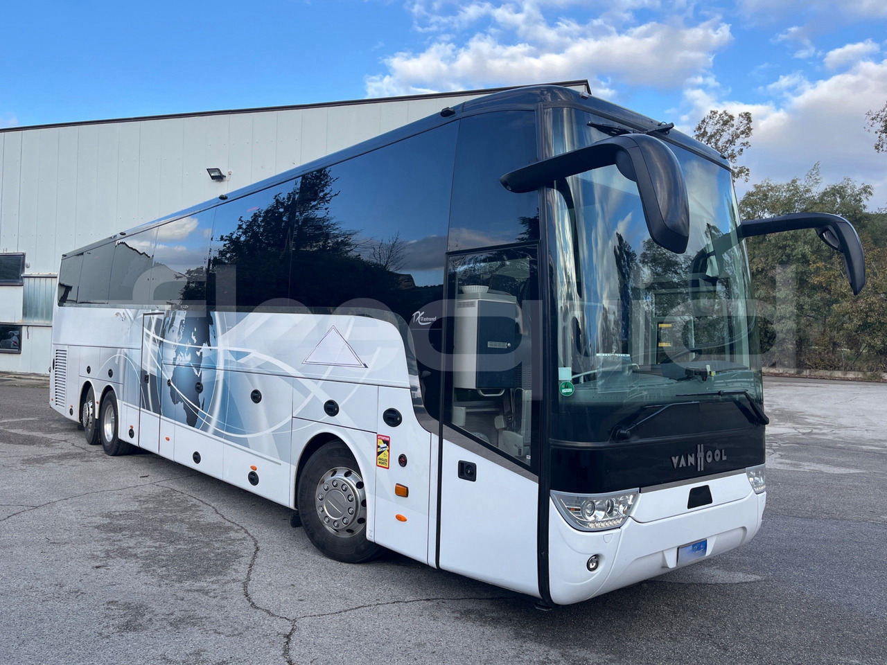 Van Hool Astron - Turistický autobus: obrázek 1 Van Hool Astron - Turistický autobus: obrázek 1