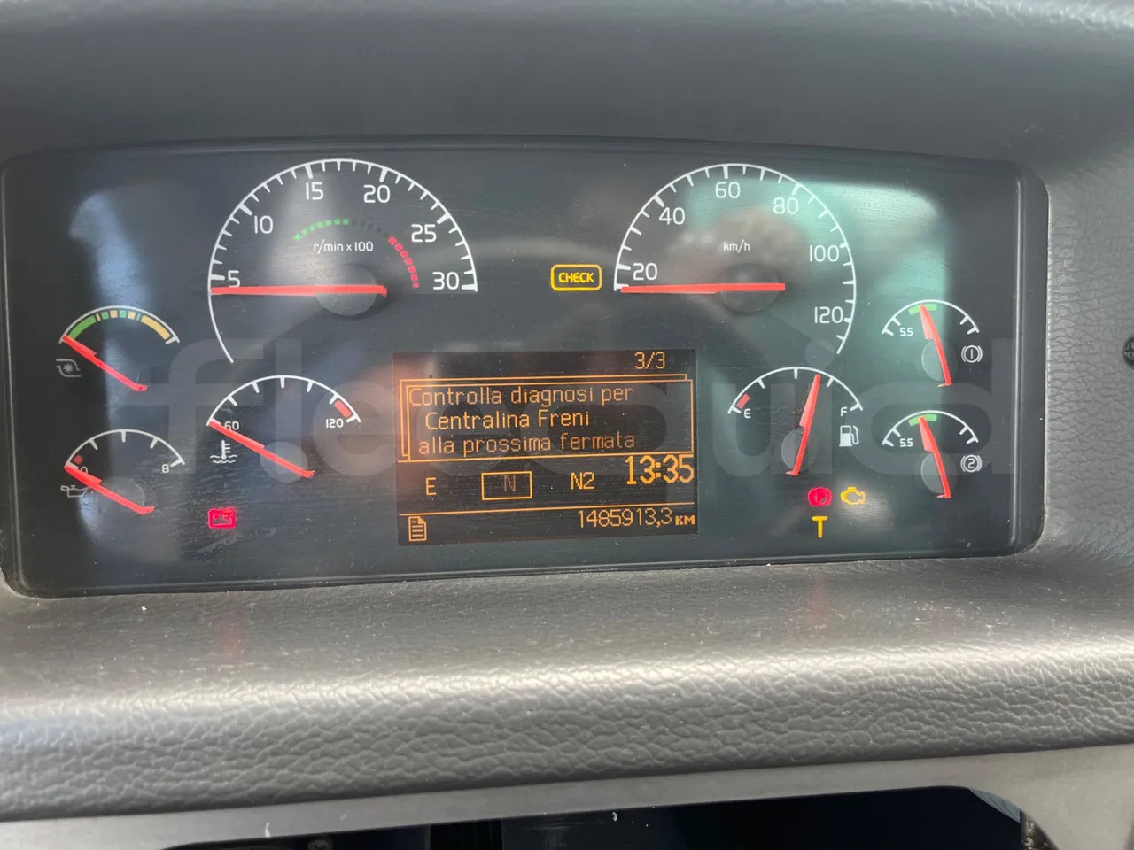 Volvo 9700 - Turistický autobus: obrázek 3 Volvo 9700 - Turistický autobus: obrázek 3