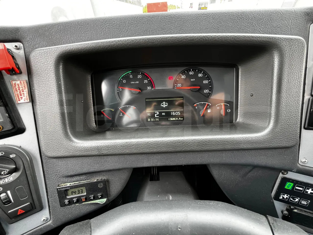 Volvo B12B - Turistický autobus: obrázek 3 Volvo B12B - Turistický autobus: obrázek 3