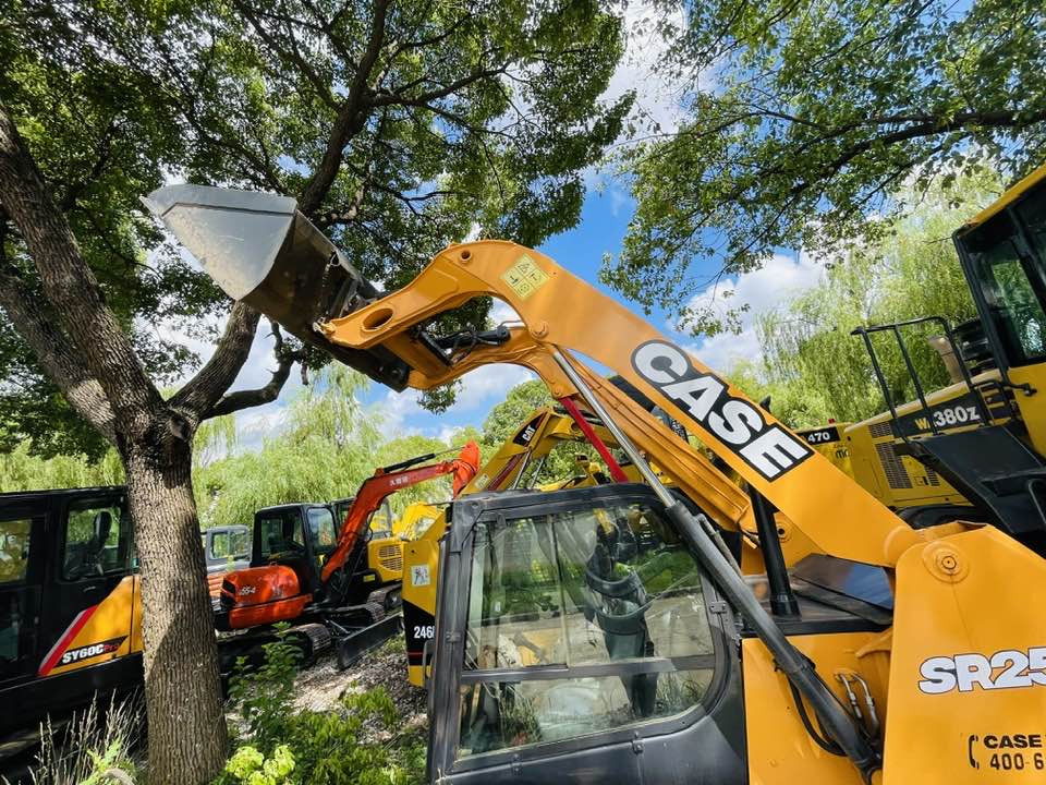 CASE SR250 - Smykový nakladač: obrázek 1 CASE SR250 - Smykový nakladač: obrázek 1