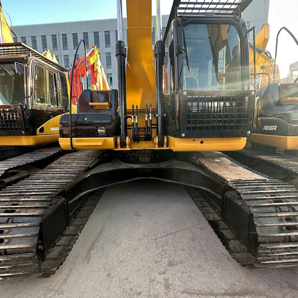 CAT 323 D L - Pásové rýpadlo: obrázek 2 CAT 323 D L - Pásové rýpadlo: obrázek 2