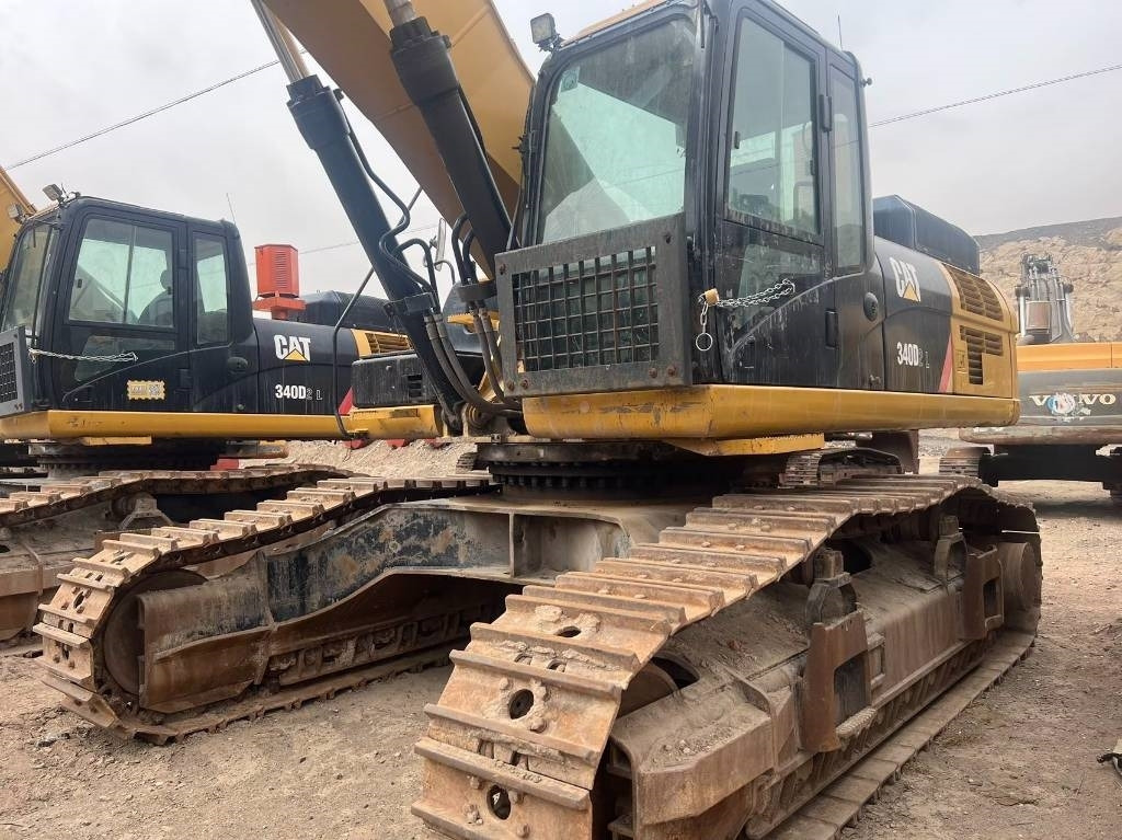 CAT 340D2L - Pásové rýpadlo: obrázek 2 CAT 340D2L - Pásové rýpadlo: obrázek 2